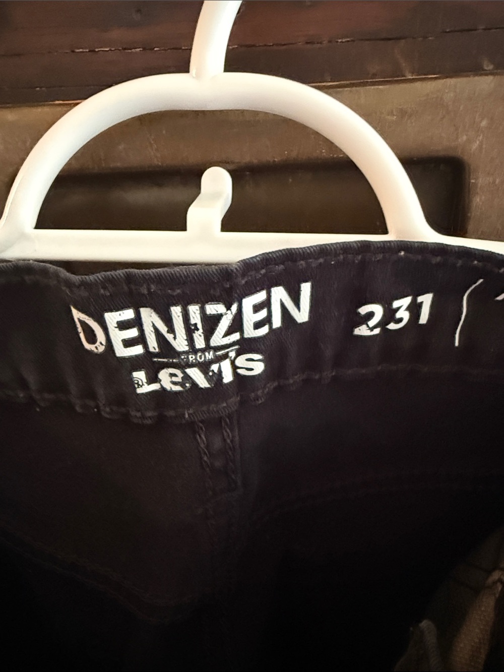 Denizen from Levi's Dark Black Denim Jeans - Picture 2 of 5